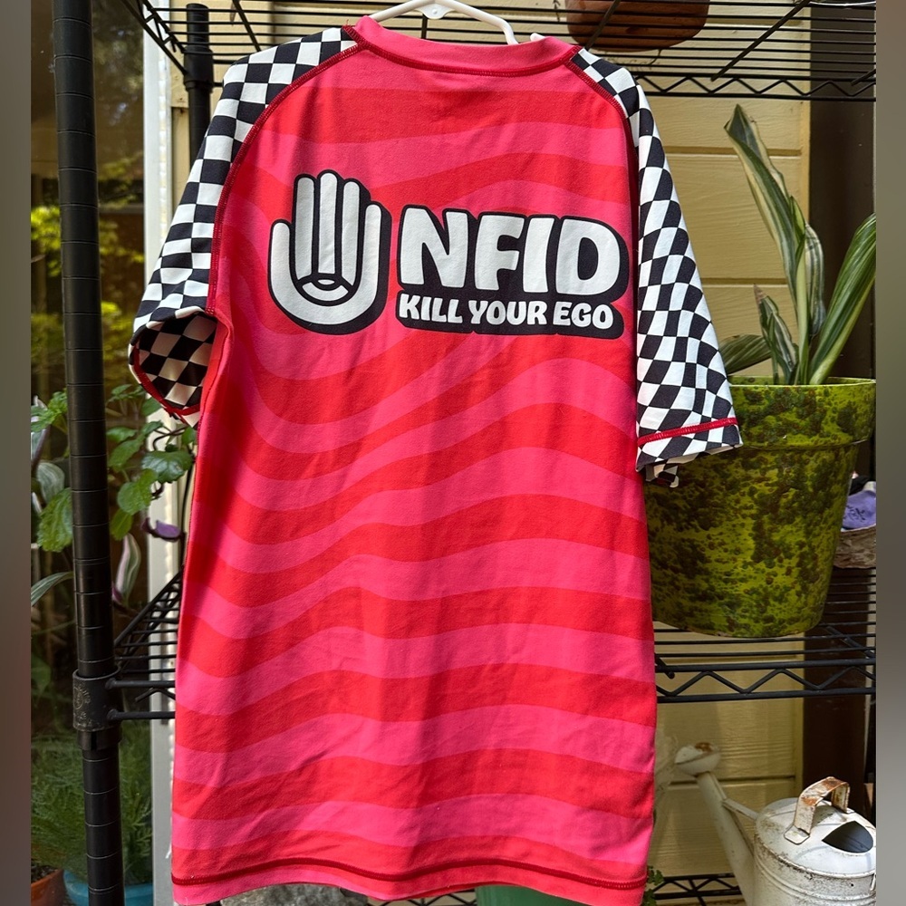 NFID 'Kill Your Ego' Red and Black Checkered Men's Rash Guard Size XS - Picture 2 of 6
